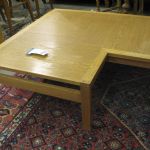 589 7569 COFFEE TABLE